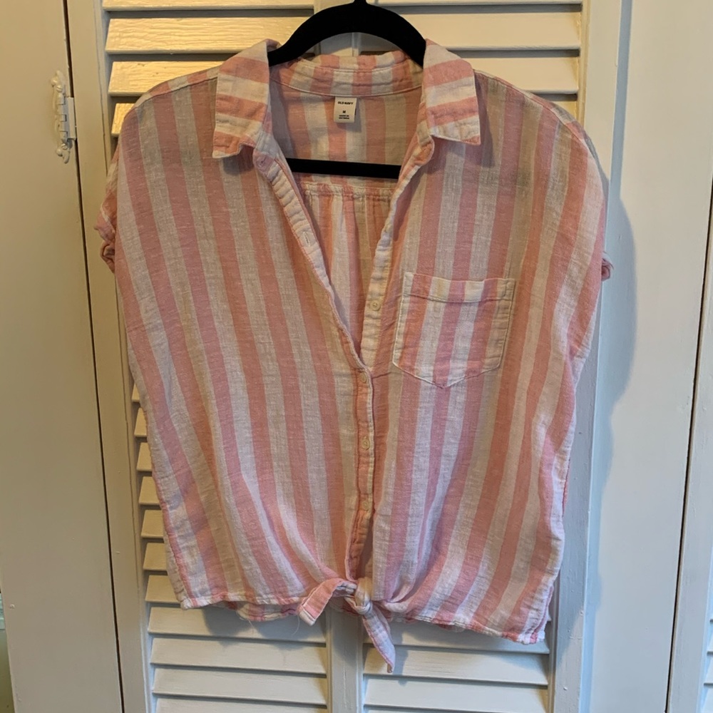 Old Navy striped shirt